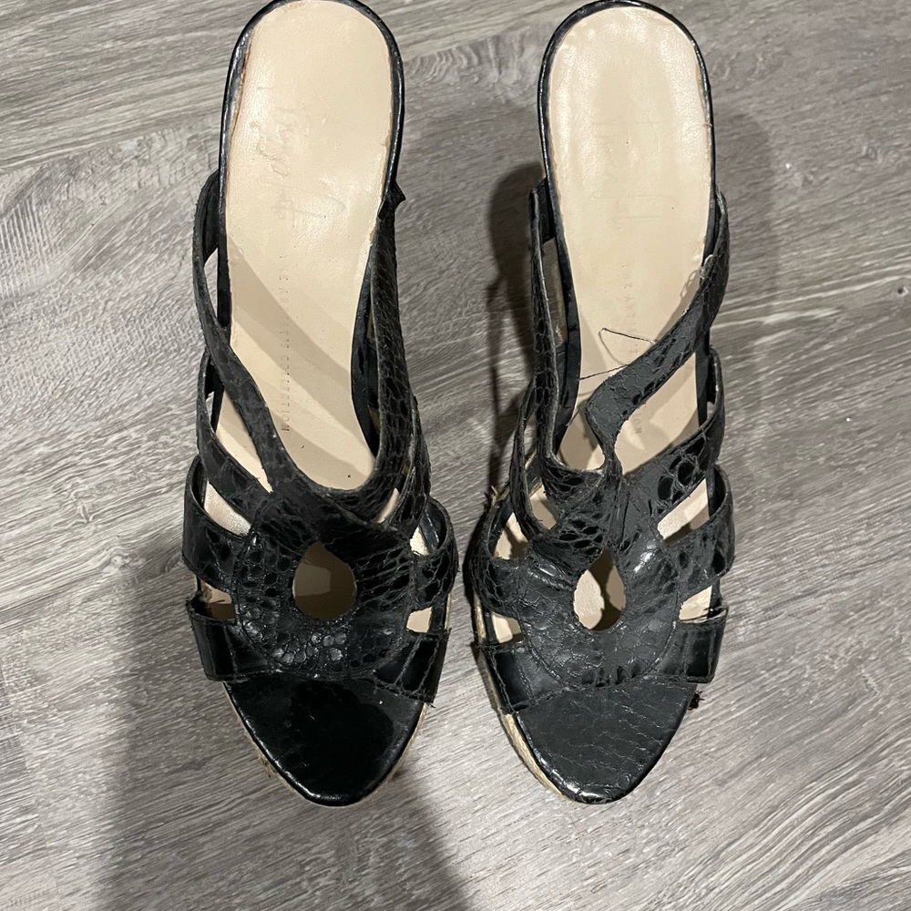 Franco Sarto wedges